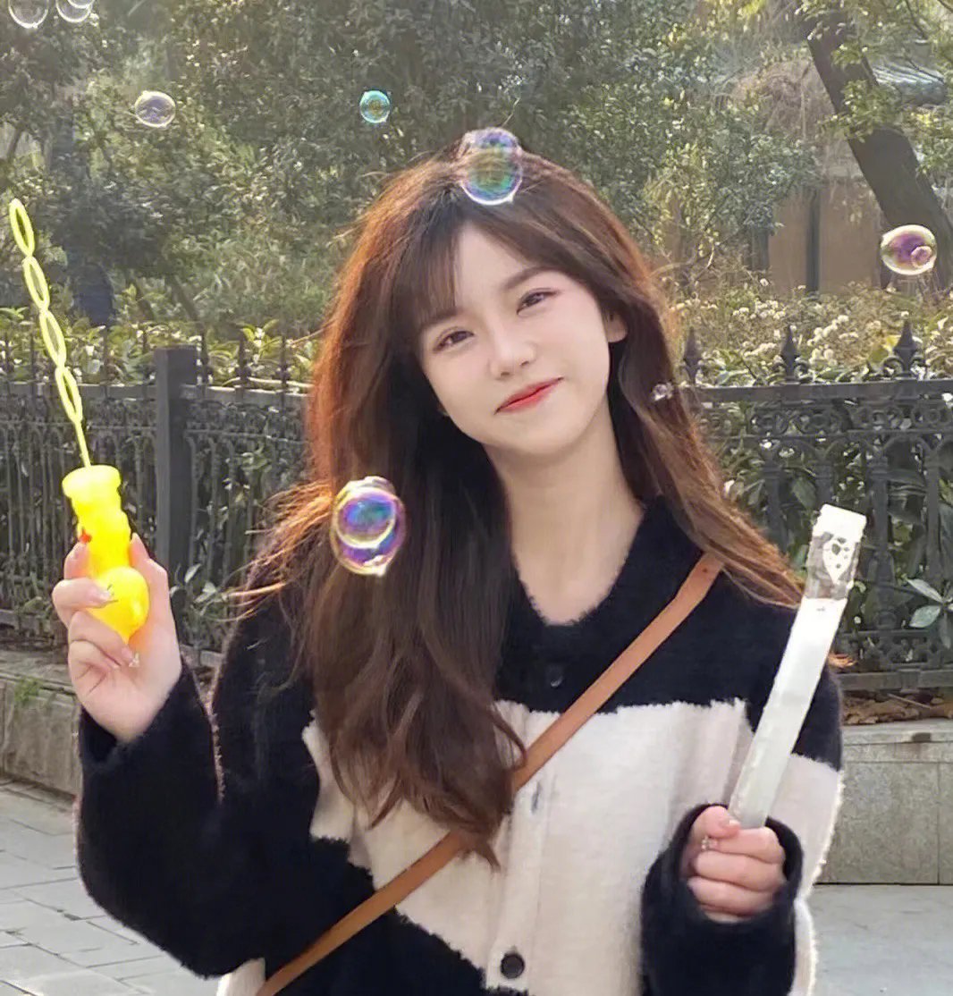 巴黎淘气帮国语